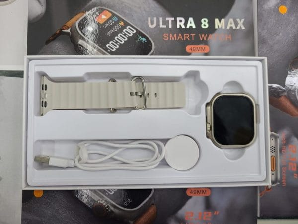 Ultra 8 Max smartwatch – Silver Color